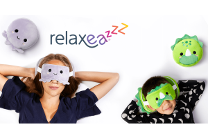 Relaxeazzz Travel Pillow: Finalist for the Gift of All Time¬ (Duplicated)